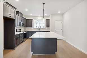 3389 SE Everwood Ln, Hillsboro, OR 97123 - Photo 12