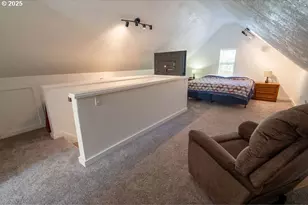 35349 Blitz Ln, Blodgett, OR 97326 - Photo 20