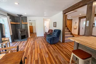 35349 Blitz Ln, Blodgett, OR 97326 - Photo 10