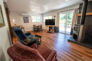 35349 Blitz Ln, Blodgett, OR 97326 - Photo 12