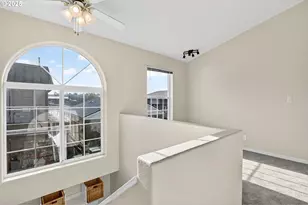 1915 N Jantzen Ave, Portland, OR 97217 - Photo 16