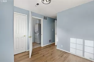 1915 N Jantzen Ave, Portland, OR 97217 - Photo 12