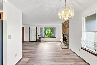 11872 SE Morrison St, Portland, OR 97216 - Photo 8