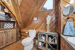 29296 McTavish Ln, Eugene, OR 97402 - Photo 40