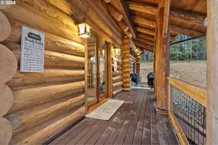 29296 McTavish Ln, Eugene, OR 97402 - Photo 10