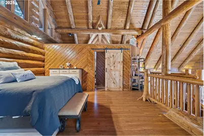 29296 McTavish Ln, Eugene, OR 97402 - Photo 34