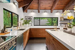 3777 Parkwood Way, West Linn, OR 97068 - Photo 16