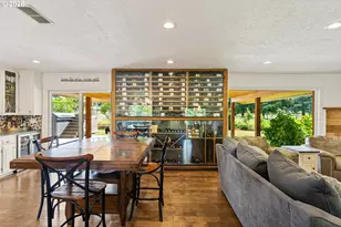 1060 S Park St, Carlton, OR 97111 - Photo 4