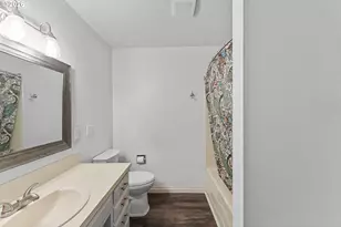 1060 S Park St, Carlton, OR 97111 - Photo 20