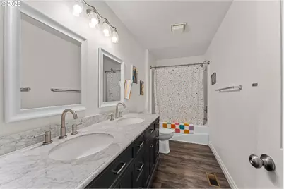 1060 S Park St, Carlton, OR 97111 - Photo 14