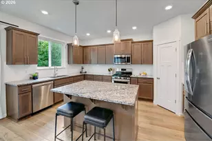15316 SE Hawthorne Mdws St, Portland, OR 97236 - Photo 6