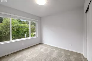 15316 SE Hawthorne Mdws St, Portland, OR 97236 - Photo 32