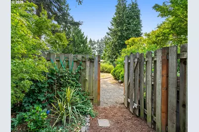 9630 SW Marjorie Ln #1, Beaverton, OR 97008 - Photo 34