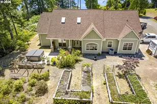 89215 Sutton Lake Dr, Florence, OR 97439 - Photo 2