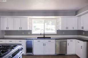 60 Seagrove Pl, Lincoln City, OR 97367 - Photo 46