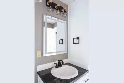 60 Seagrove Pl, Lincoln City, OR 97367 - Photo 26