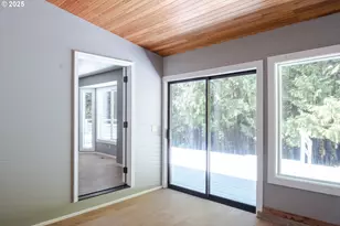 60 Seagrove Pl, Lincoln City, OR 97367 - Photo 14