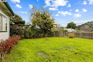 331 NE Laurel Ave, Myrtle Creek, OR 97457 - Photo 34