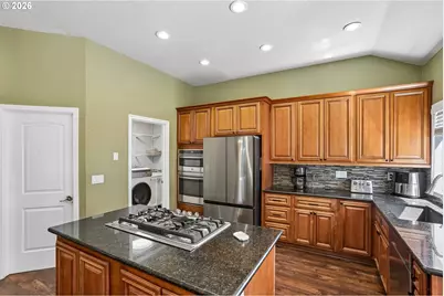 12487 SW 134th Ave, Portland, OR 97223 - Photo 18