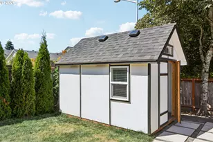 12487 SW 134th Ave, Portland, OR 97223 - Photo 38