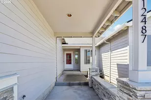 12487 SW 134th Ave, Portland, OR 97223 - Photo 4