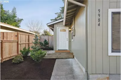 9984 SE Amherst St, Clackamas, OR 97015 - Photo 4
