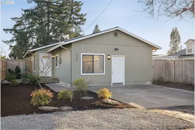9984 SE Amherst St, Clackamas, OR 97015 - Photo 1