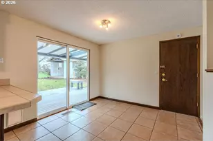 13364 Eastborne Dr, Oregon City, OR 97045 - Photo 16