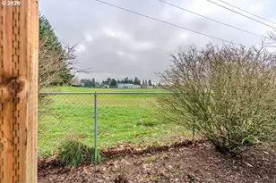 13364 Eastborne Dr, Oregon City, OR 97045 - Photo 6