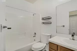 15110 SE Evergreen Dr, Portland, OR 97236 - Photo 24