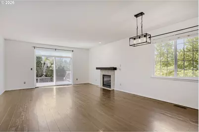 15110 SE Evergreen Dr, Portland, OR 97236 - Photo 8