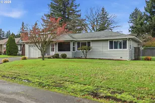 3245 NE 108th Ave, Portland, OR 97220 - Photo 40