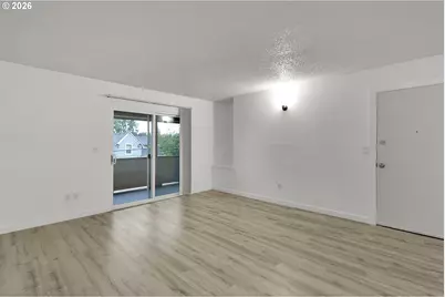 718 9th St, Oregon City, OR 97045 - Photo 18