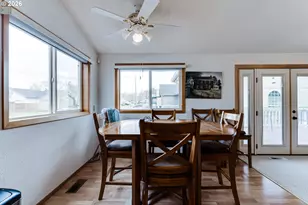 4608 Holly St, Springfield, OR 97478 - Photo 12