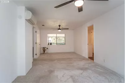 110 NE Kirby Ave, Roseburg, OR 97470 - Photo 22