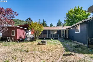 110 NE Kirby Ave, Roseburg, OR 97470 - Photo 42