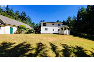 83160 Clear Lake Rd, Florence, OR 97439 - Photo 22