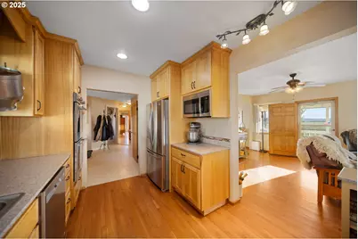 4664 N McKay Rd, Prineville, OR 97754 - Photo 18