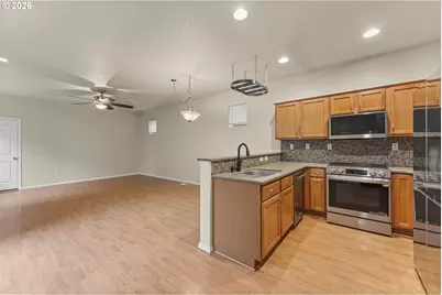 3527 SE San Marino Ave, Hillsboro, OR 97123 - Photo 20