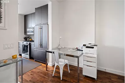 949 NW Overton St #608, Portland, OR 97209 - Photo 28