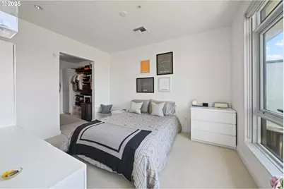 949 NW Overton St #608, Portland, OR 97209 - Photo 20