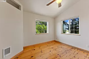 730 Pacific Ave, Brookings, OR 97415 - Photo 22