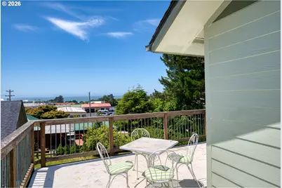 730 Pacific Ave #B, Brookings, OR 97415 - Photo 26