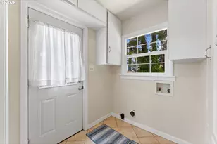 730 Pacific Ave, Brookings, OR 97415 - Photo 12