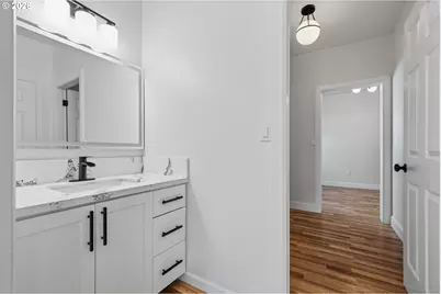 2704 SE 84th Ave, Portland, OR 97266 - Photo 18