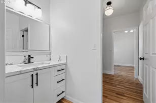 2704 SE 84th Ave, Portland, OR 97266 - Photo 18