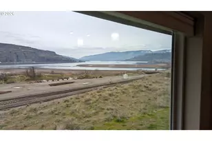 222 Washington St, Lyle, WA 98635 - Photo 4