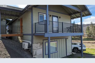 222 Washington St, Lyle, WA 98635 - Photo 6