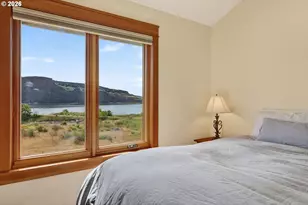 222 Washington St, Lyle, WA 98635 - Photo 32