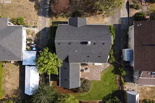 3407 NE 81st Ave, Portland, OR 97213 - Photo 2